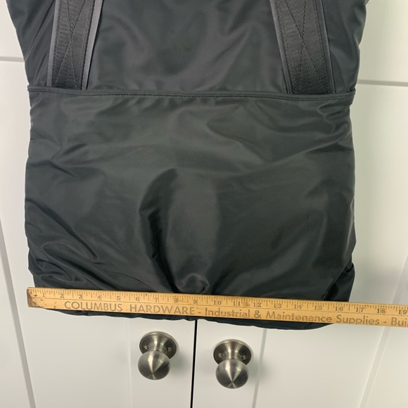 Calia by Carrie Underwood Black Nylon Classic Tote Bag Dual Handle Gym Travel - Picture 9 of 10